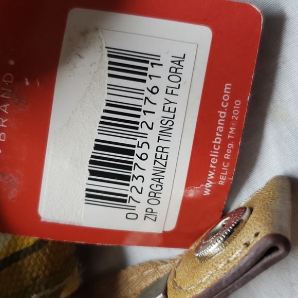 Relic Tinsley Floral Adjustable Shoulder/Crossbody Zip Organizer Vegan Leather - Picture 7 of 7